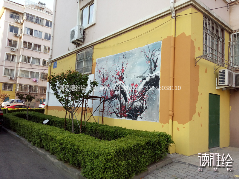 文化墙彩绘-青岛同盛源小区文化墙彩绘-傲雪红梅绘制中